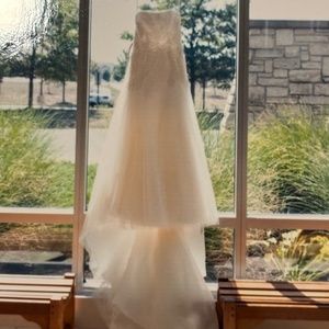 Vera Wang Wedding Wong